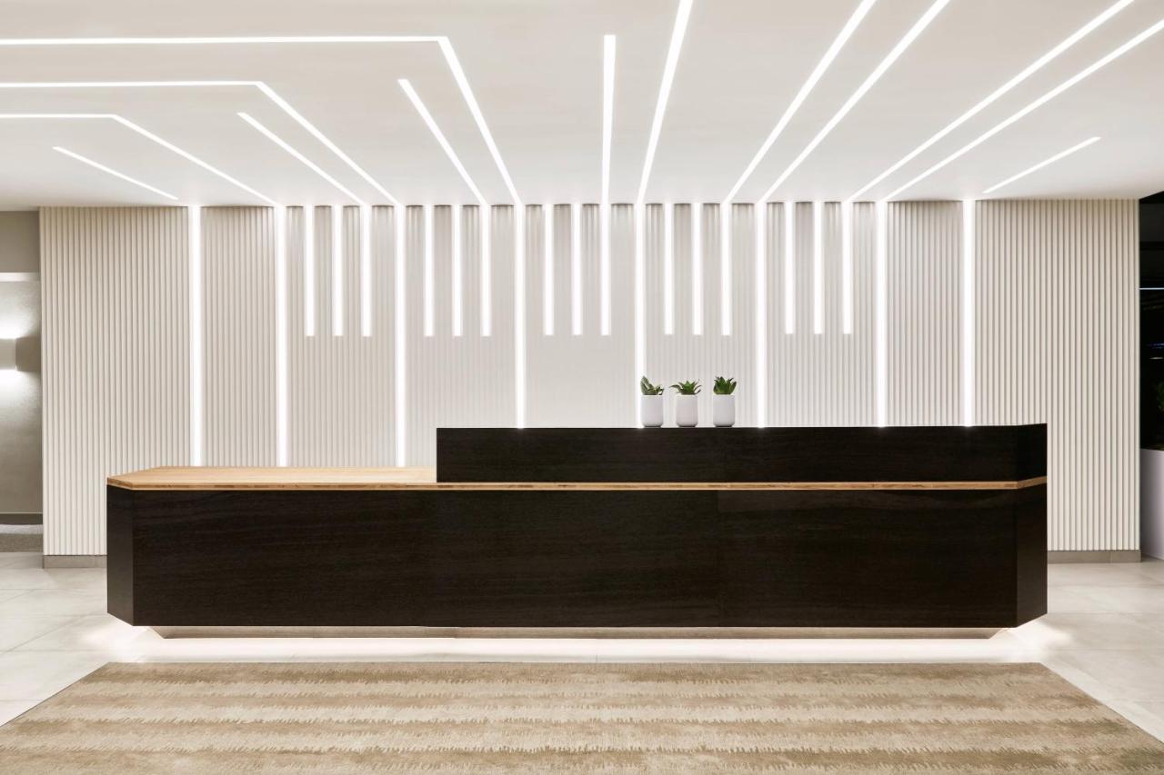 Ac Hotel By Marriott Плезантън Екстериор снимка