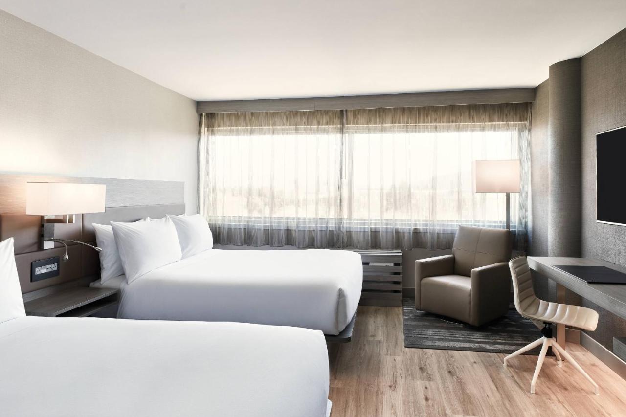 Ac Hotel By Marriott Плезантън Екстериор снимка