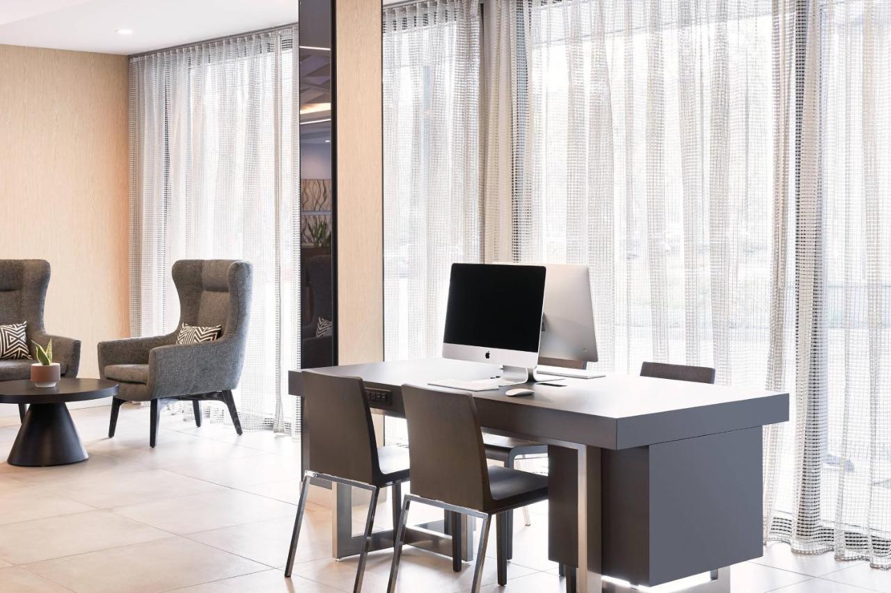 Ac Hotel By Marriott Плезантън Екстериор снимка