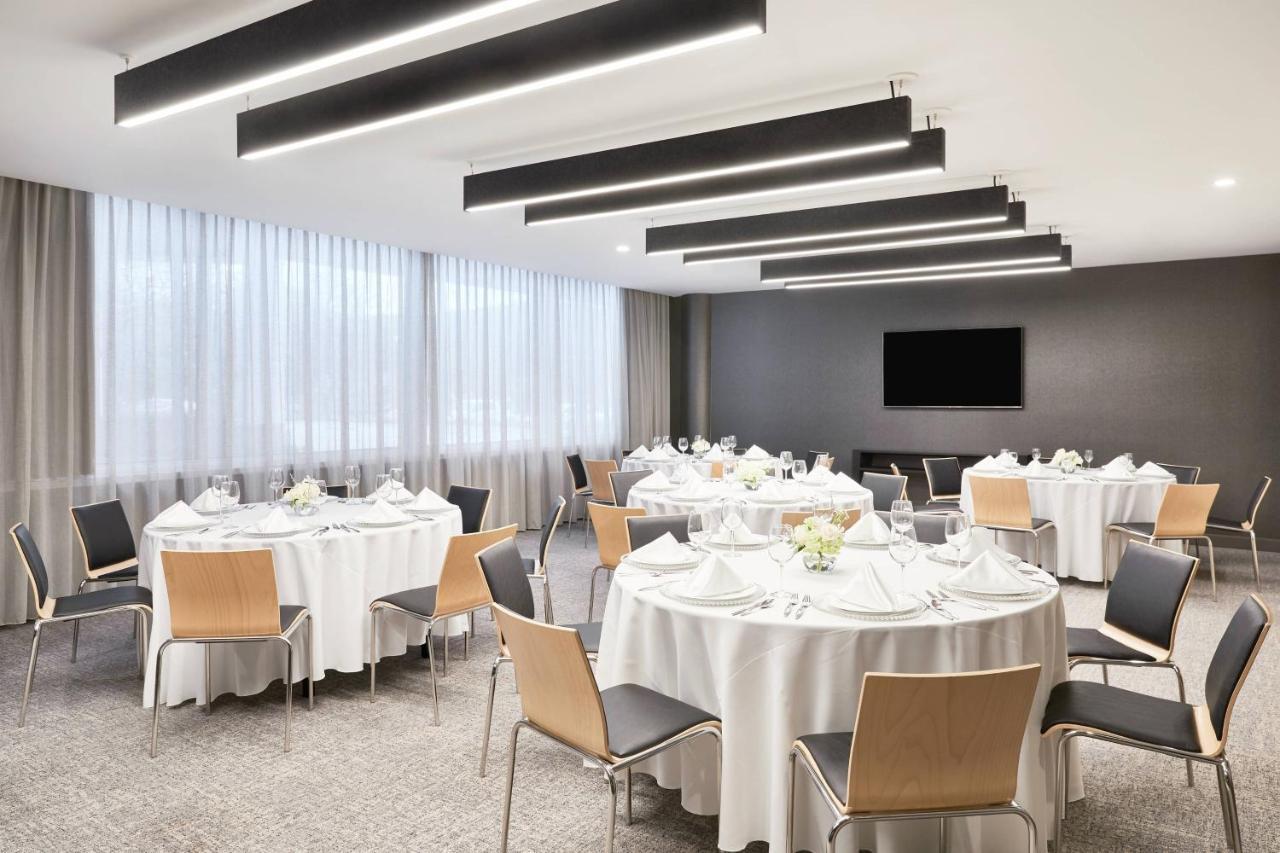 Ac Hotel By Marriott Плезантън Екстериор снимка
