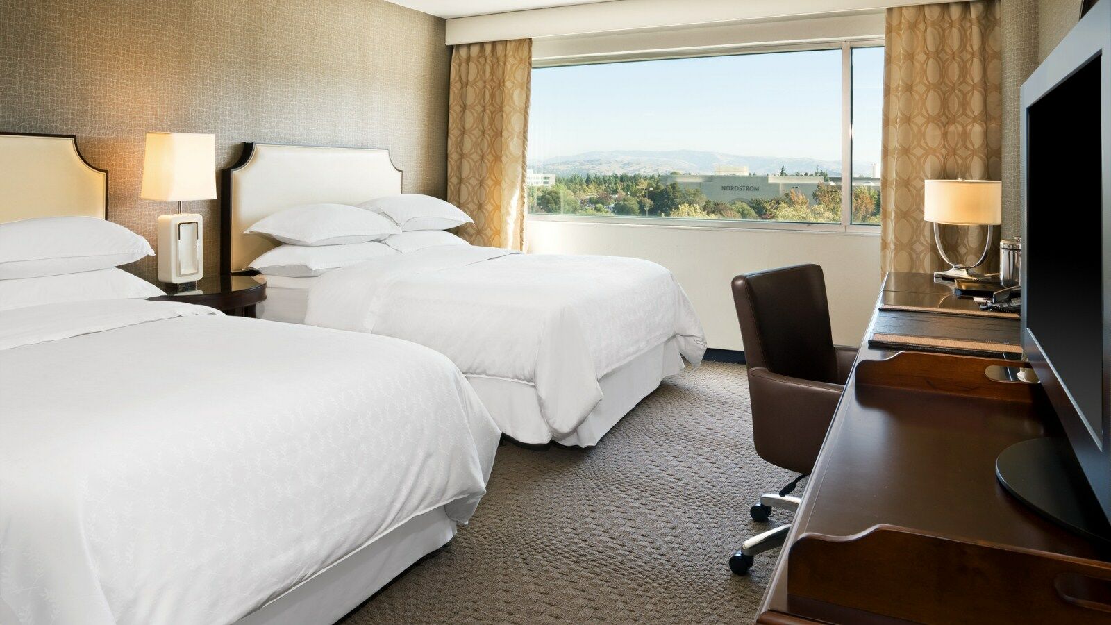 Ac Hotel By Marriott Плезантън Екстериор снимка
